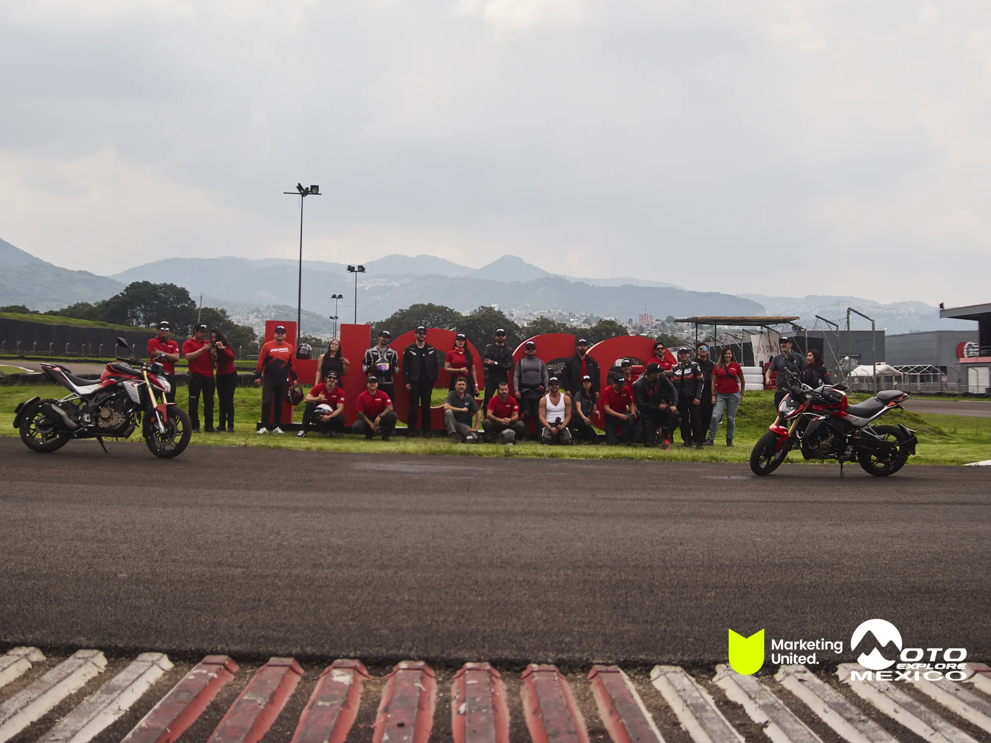 HUNK TRACKDAY 548